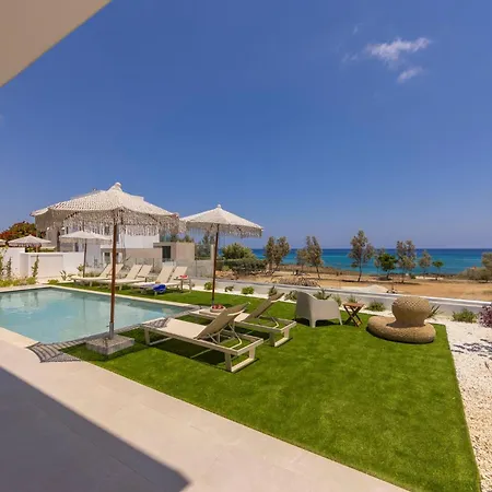 Villa New 4 Bedroom With Panoramic Sea Views *