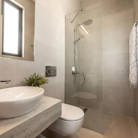 别墅 New 4 Bedroom With Panoramic Sea Views
